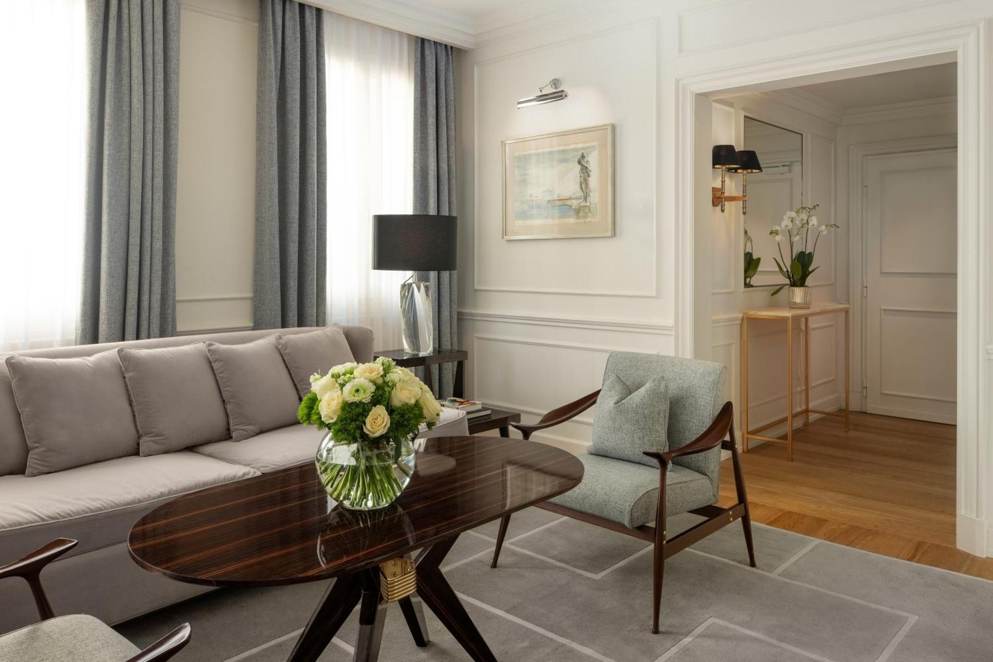 Lungarno Luxury Apartments - By Lungarno Collection Florence Luaran gambar